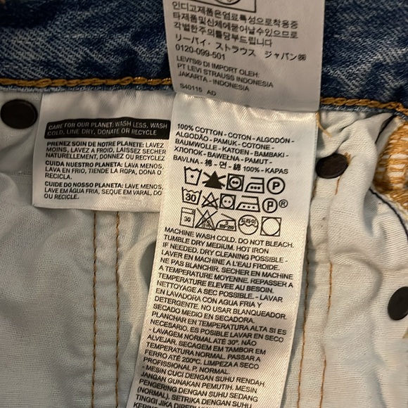 Levis 501 Distressed Jean Buttonfly Shorts Size 27 - Picture 6 of 8